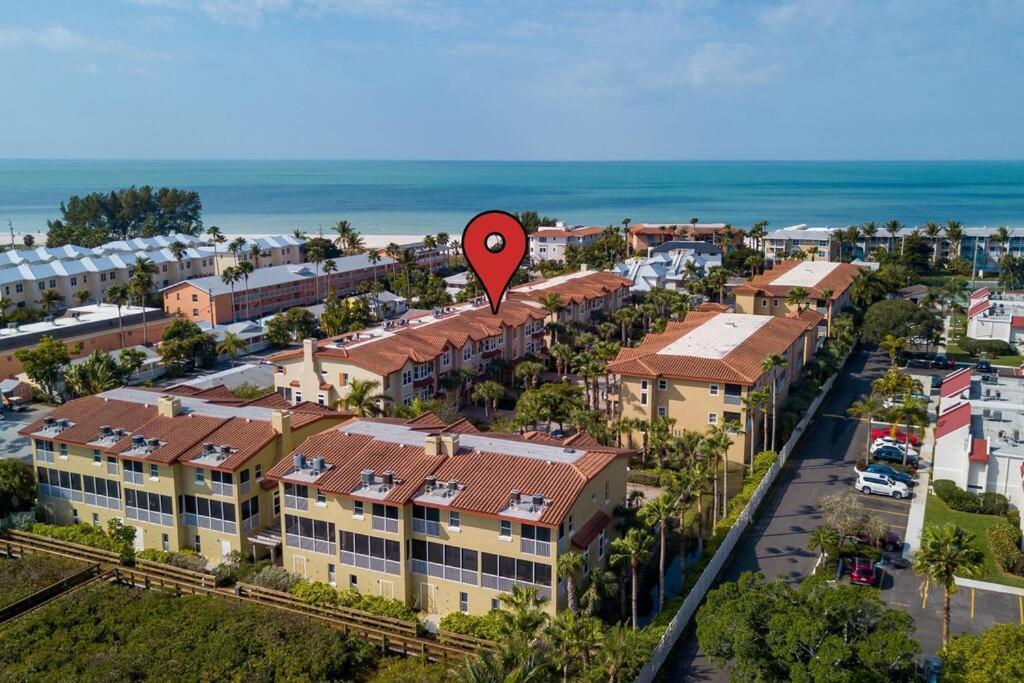 Bradenton Beach Resort Style Getaway-Walk To Beach Exteriör bild