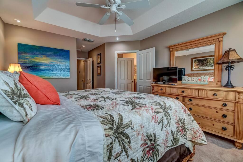 Bradenton Beach Resort Style Getaway-Walk To Beach Exteriör bild