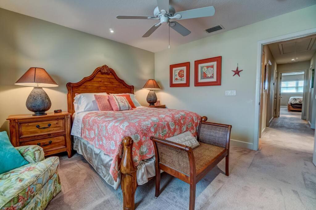 Bradenton Beach Resort Style Getaway-Walk To Beach Exteriör bild